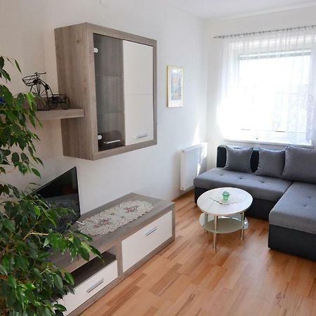Appartement Gombotz Halbenrain ภายนอก รูปภาพ